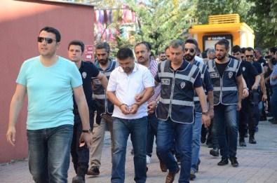 Kocaeli'de FETÖ Üyesi Oldukları İddia Edilen 39 İş Adamı Adliyeye Sevk Edildi