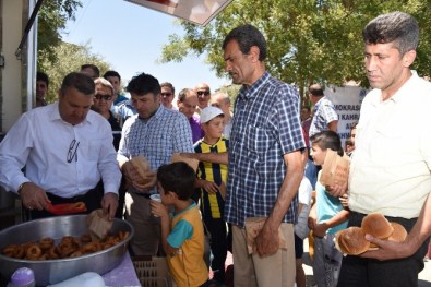 Yunusemre Şehitlerimiz İçin Lokma Döktürdü