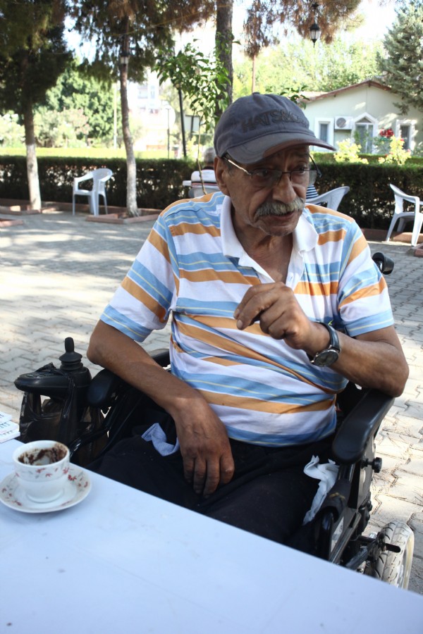 1980 bildirisini okuyan TRT spikeri konuştu