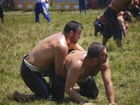 Başpehlivanlar Kırkpınar'da Kıran Kırana Güreşti