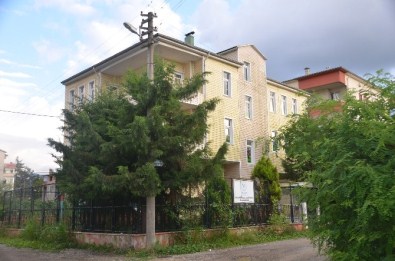Giresun'da FETÖ'ye Yakın 3 Özel Okul Ve 5 Dernek Kapatıldı