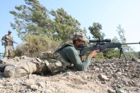 BORDO BERELİ - Köylülerin Otomobil Ve Teknelerini Satın Almak İstemişler