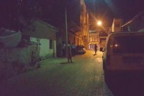 TUZ RUHU - Mahallenin Gençleri Suriyelilere Tuz Ruhu İle Saldırdı