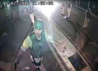 GÖLCÜK DONANMA KOMUTANLIĞI - Otobüs Soförünün Başına Silah Dayamışlar