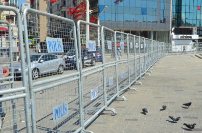 Taksim'de Miting Önlemi