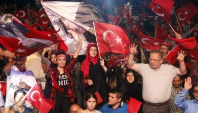 Antalya'da Demokrasi Nöbeti 10. Gününde De Devam Etti