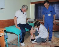 Darbe Girişiminde Yaralandı, Demokrasi Nöbeti Tutmaya Devam Ediyor