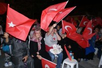 İBRAHİM GENCER - Demokrasi Nöbetine Milletvekili Desteği