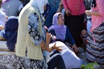 MEHMET YıLDıZ - İzmir'deki Feci Kaza 10 Çocuğu Yetim Bıraktı