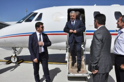 Bakan Ahmet Arslan Kars'ta