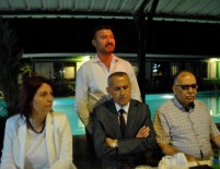 ÜMMET AKIN - Başkan Akın; 'Büyükşehir Yasası İlçe Belediyeleri Zor Durumda Bıraktı'