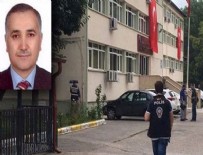 DOÇENT DOKTOR - Gülen'in emirlerini Akıncı'ya o taşımış