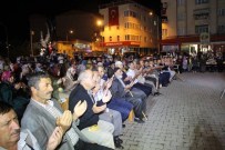 Oltu'da Demokrasi Nöbeti Devam Ediyor