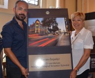 İZMIR EMNIYET MÜDÜRÜ - Tarihi Borsa Binasını En İyi Fotoğraflayanlar Belli Oldu