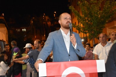 Cumhurbaşkanı Erdoğan'ın Oğlu Demokrasi Nöbetinde