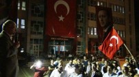 KRAL ÇıPLAK - Erciş, Demokrasi Nöbetine Devam Ediyor