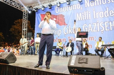 Fadıloğlu'ndan Demokrasi Teşekkürü