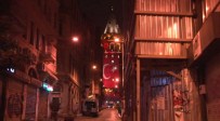 GALATA KULESI - Galata Kulesi Türk Bayrağına Büründü