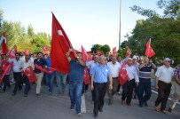 VEDAT DEMİRÖZ - Adilcevaz'da Demokrasi Ve Bayrak Yürüyüşü