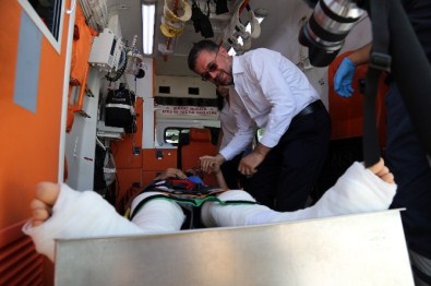 Darbe Girişiminde Yaralanan Tekvandocu Tekbirlerle Karşılandı