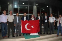 Kavak'ta Gelin Ve Damat Demokrasi Nöbetinde