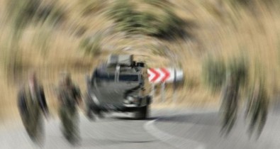 Şemdinli'de Hain Pusu Açıklaması 2 Asker Yaralı