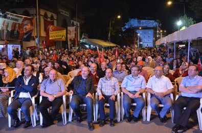 Afyonkarahisar'da Demokrasi Nöbeti Devam Ediyor