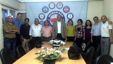 Aydın Genç Memur-Sen; 'Şuurlu Gençlik Demokrasimize Sahip Çıktı'