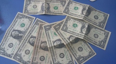 Dershaneden De 1 Dolarlar Çıktı