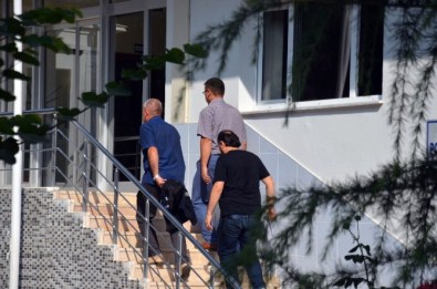 FETÖ-PDY Operasyonunda 5 Öğretmene Gözaltı