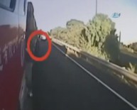 Kamyon Şoförünün Korkunç Ölümü Kameraya Yansıdı