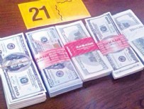 Komutanın kasasından 45 bin dolar çıktı