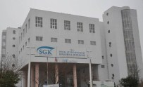 SGK'dan Darbe Gazilerinden Sağlık Hizmeti Bedeli Alınmayacağı Uyarısı