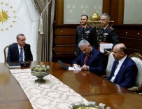 YÜKSEK ASKERİ ŞURA - YAŞ'ın iki yıldızı