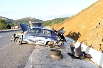 İSLAMOĞLU - Cenazeye Giden Aile Kaza Yaptı