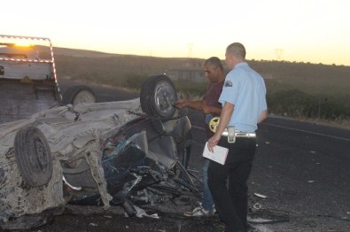 Şanlıurfa'da Trafik Kazası Açıklaması 1 Ölü, 3 Yaralı