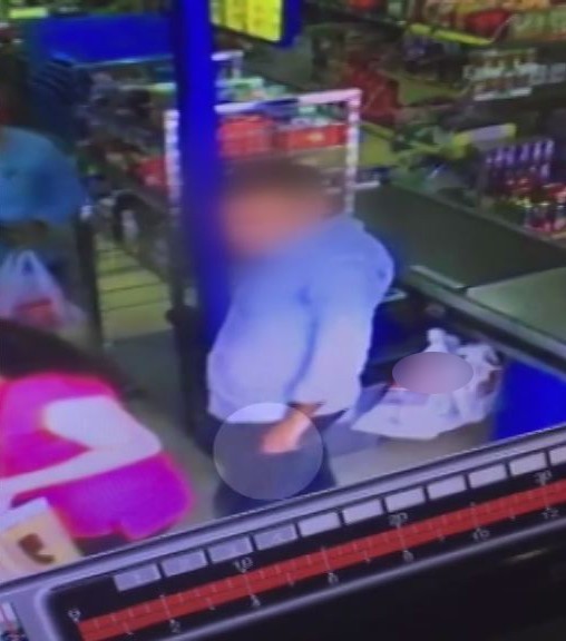 'Sticker'lı tacizci kamerada