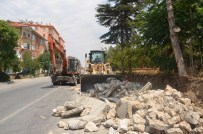 Ereğli Belediyesi Halkapınar Yolunu Genişletiyor