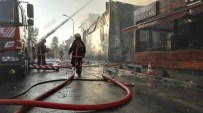 LÜKS OTOMOBİL - İstanbul'da Korkutan Yangın