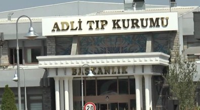 İstanbul Polisi Adli Tıp'ta Arama Yapıyor