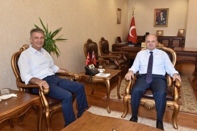 Milletvekili Kuyucuoğlu'ndan Vali Çakacak'a Ziyaret