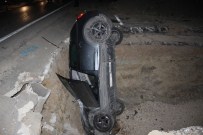 Otomobil Çukura Düştü Açıklaması 5 Yaralı