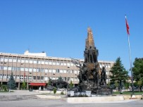 Uşak Kent Meydanın Adı '15 Temmuz Şehitleri Meydanı' Oldu