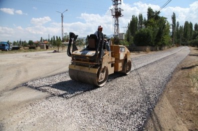 Akçalar Mahallesi'ne 30 Bin Metrekare Soğuk Asfalt