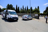 KURTKÖY - Maltepe Belediyesi'nden Mezarlıklara Ücretsiz Servis