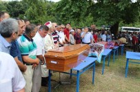 TIR Faciasında Ölenler Toprağa Verildi