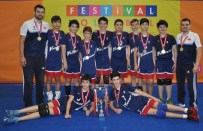 TÜRKIYE VOLEYBOL FEDERASYONU - Yamanlar'ın Miniklerinden Büyük Başarı