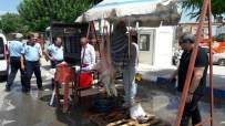 KAÇAK KESİM - Zabıtadan Kaçak Et Operasyonu
