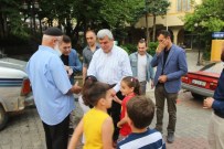 BAYRAM NAMAZI - Başkan Karaosmanoğlu Bayram Namazı Sonrası Çocuklara Nasihatlerde Bulundu