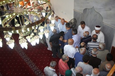 Başkan Tuna, Vatandaşlarla Bayramlaştı